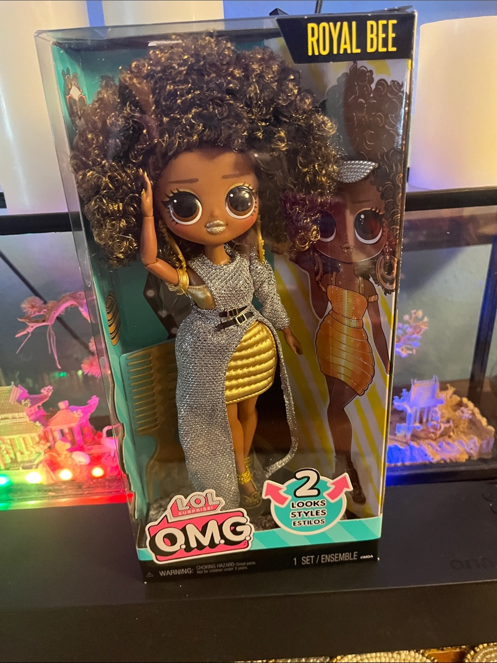 L.O.L. Surprise! O.M.G. Royal Bee Doll Box - Teal, Yellow, Black